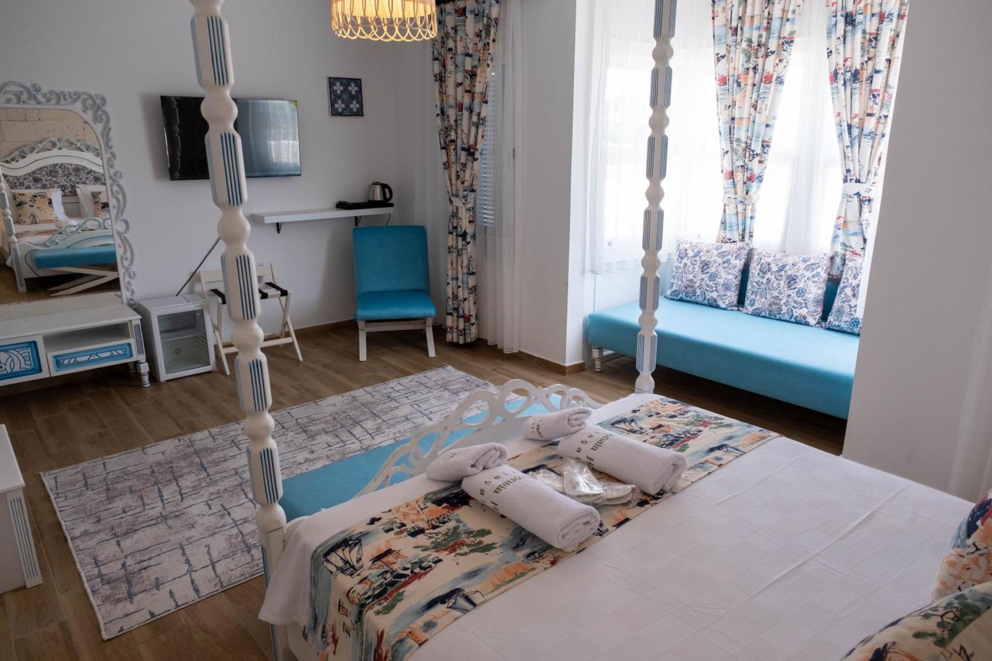 Alacati Limonaia Hotel Esterno foto